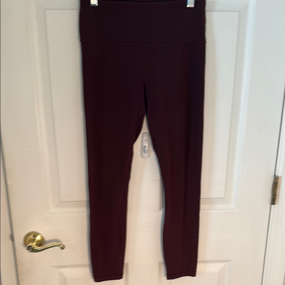 Athleta Elation 7/8 Burgundy Leggings Sleek Stretchy Design